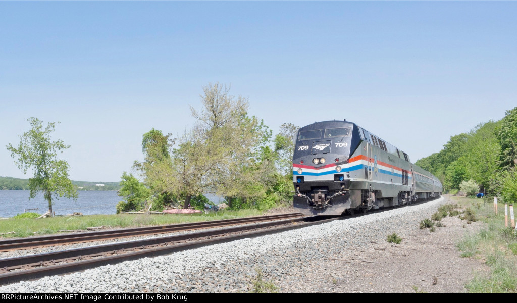 AMTK 709 heading south on the east shore of the Hudson River